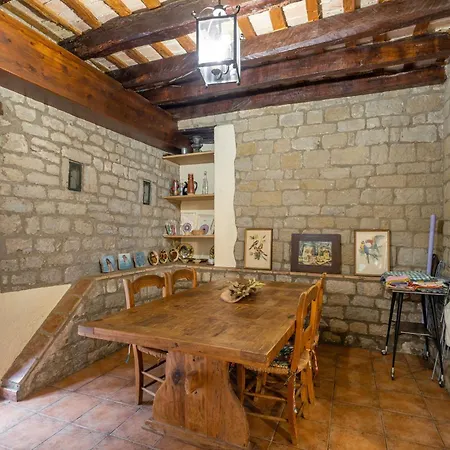 Country house Mas Vinyoles *